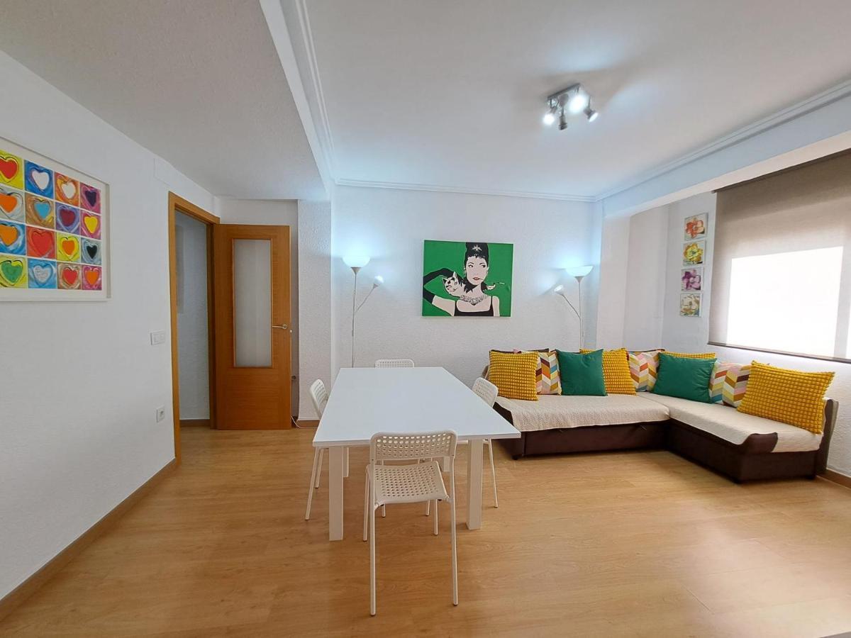 Centrico Apartamento En Valencia Proximo Parada De Metro Angel Guimera מראה חיצוני תמונה