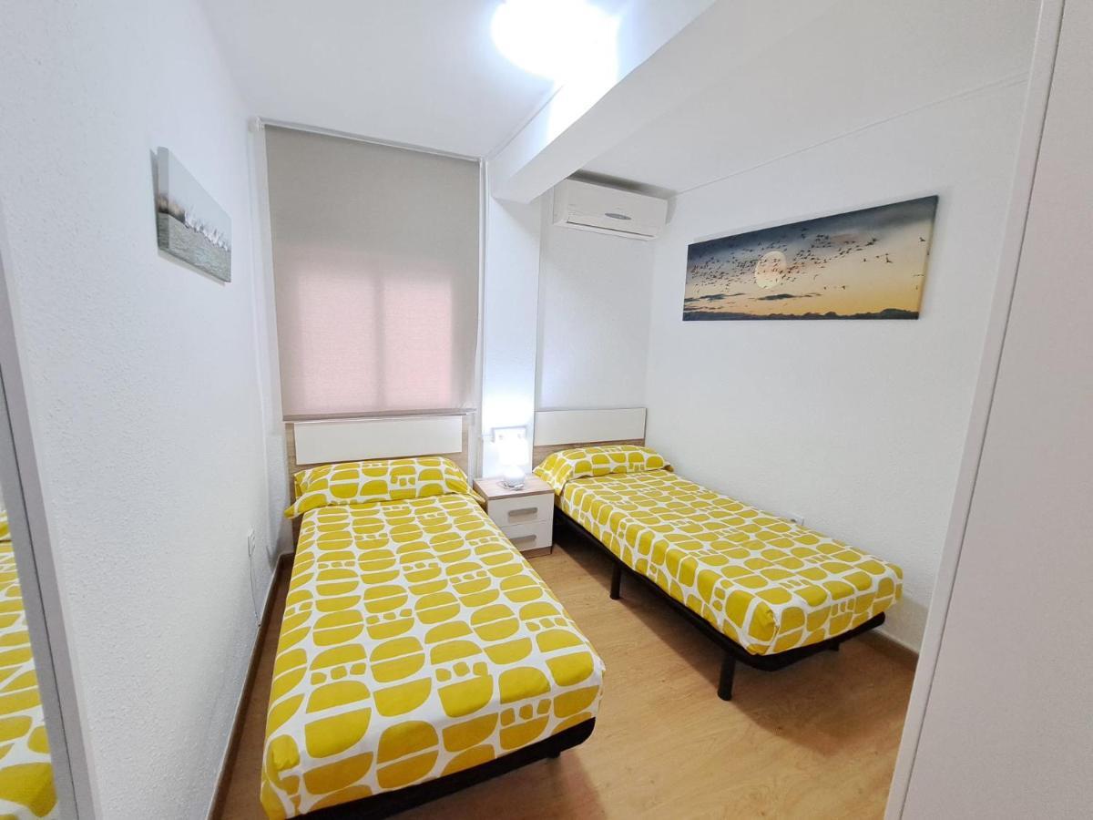 Centrico Apartamento En Valencia Proximo Parada De Metro Angel Guimera מראה חיצוני תמונה