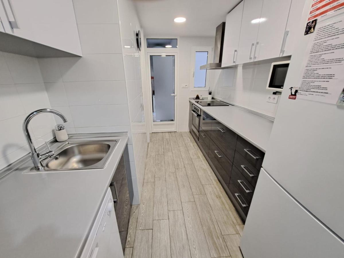 Centrico Apartamento En Valencia Proximo Parada De Metro Angel Guimera מראה חיצוני תמונה